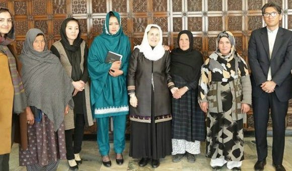 Islamic Relief student meets First Lady of Afghanistan